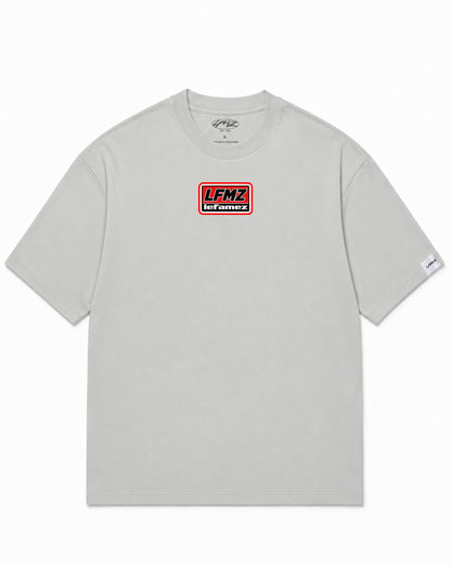 Camiseta En Algodon Premium The Race Color Cemento