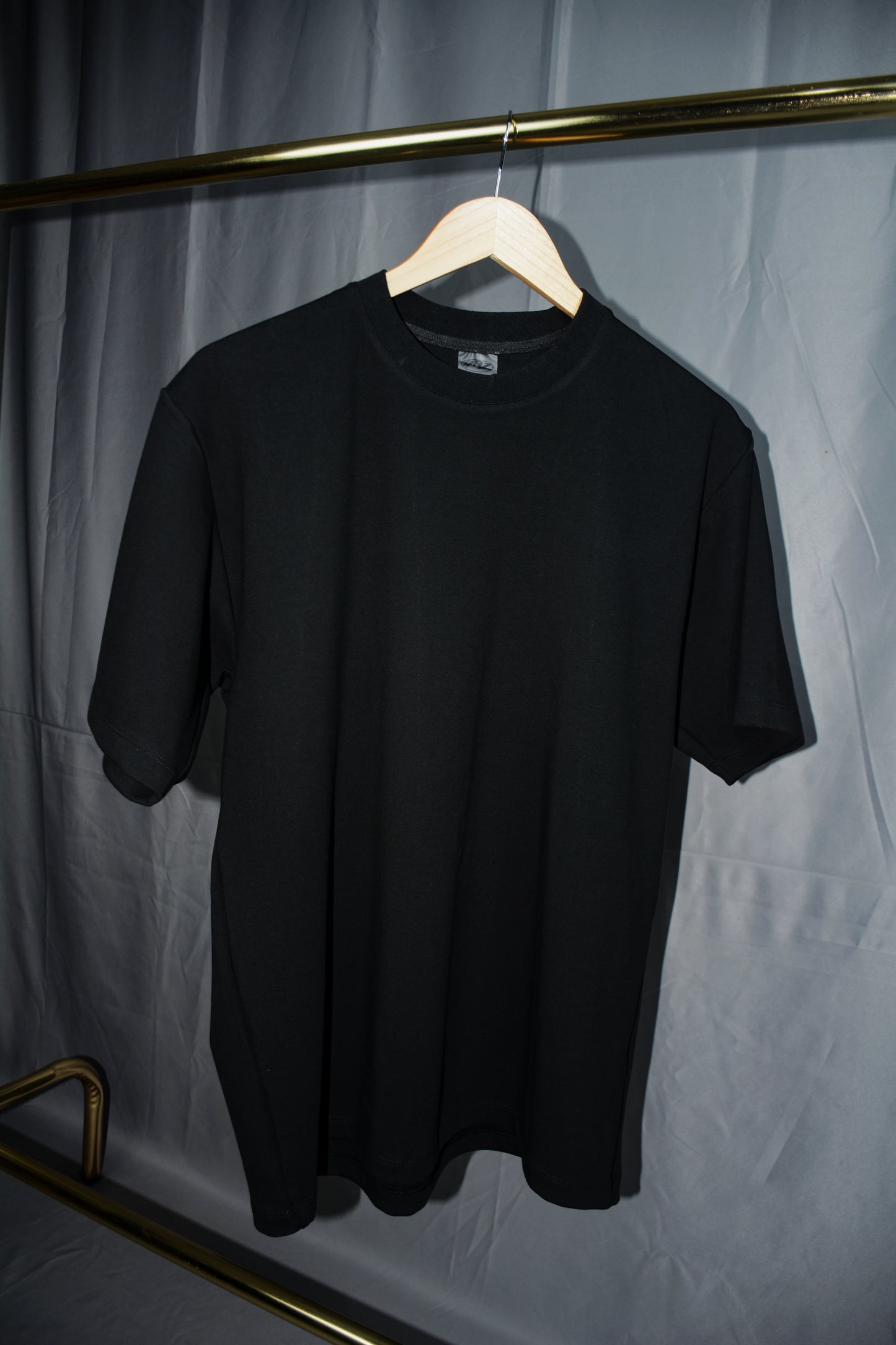 Essential Black Tee 280grms